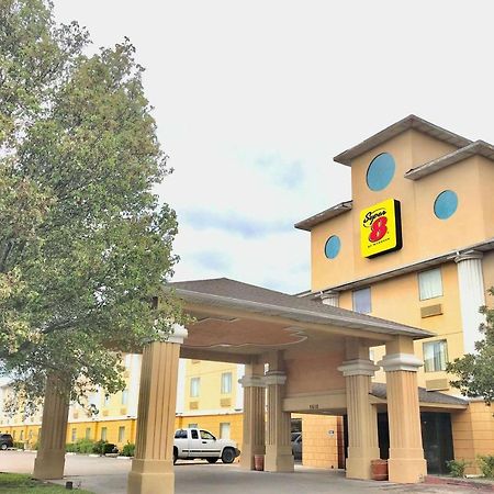 Super 8 By Wyndham Temple I-35 Hotel Exterior photo